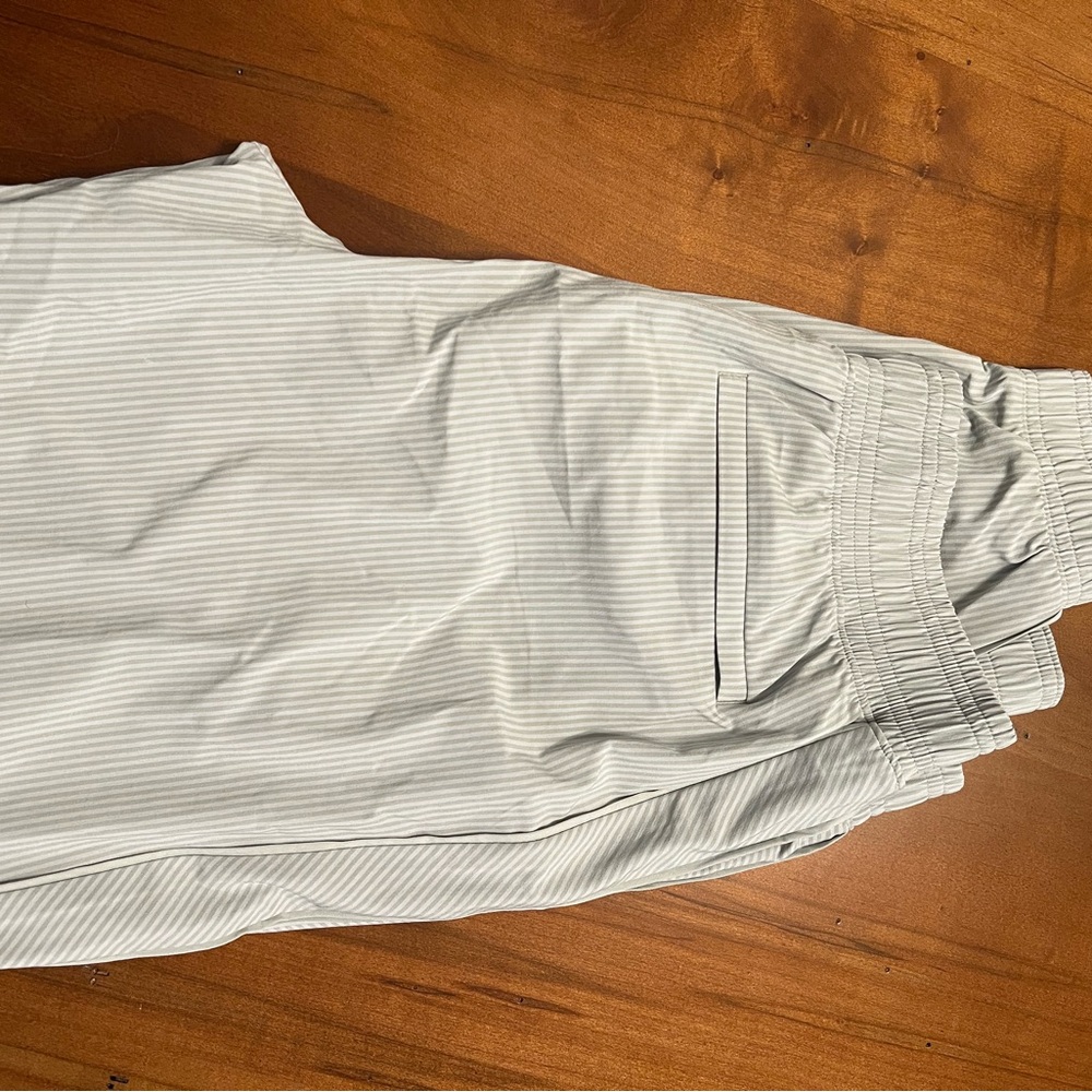 Athleta Women's Gray Striped Joggers